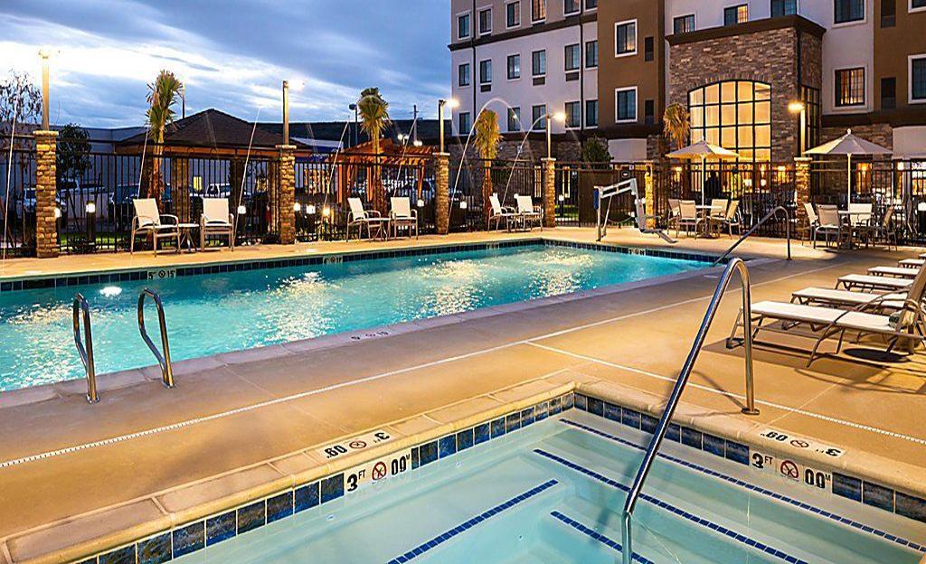 Staybridge Suites - St George By Ihg Сент-Джордж Экстерьер фото