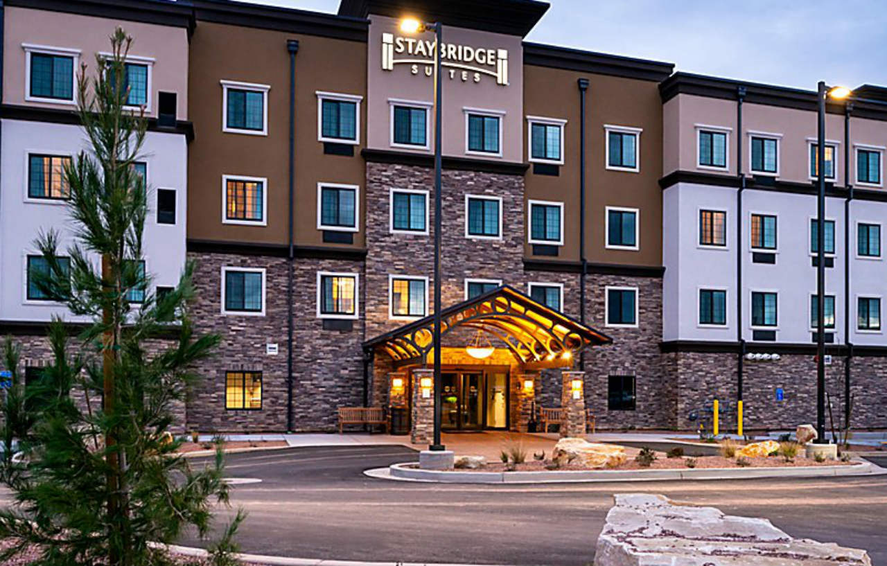 Staybridge Suites - St George By Ihg Сент-Джордж Экстерьер фото
